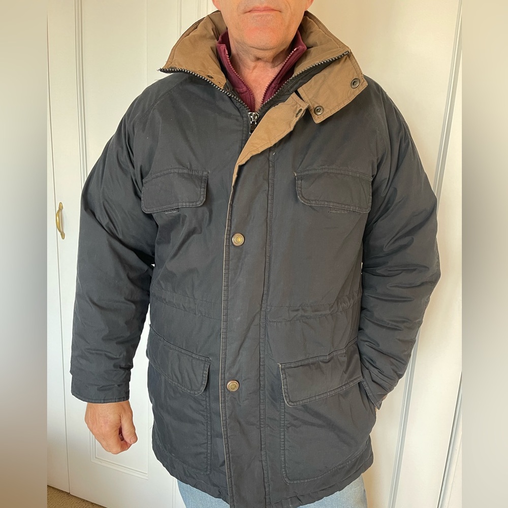 Mens Boston Traders winter coat. With removable hood.